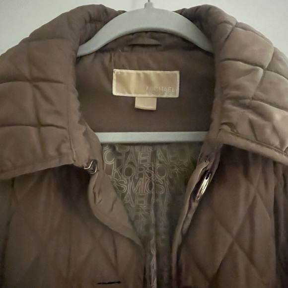 Michael Kors Diamond Quilted Jacket - Picture 3 of 5